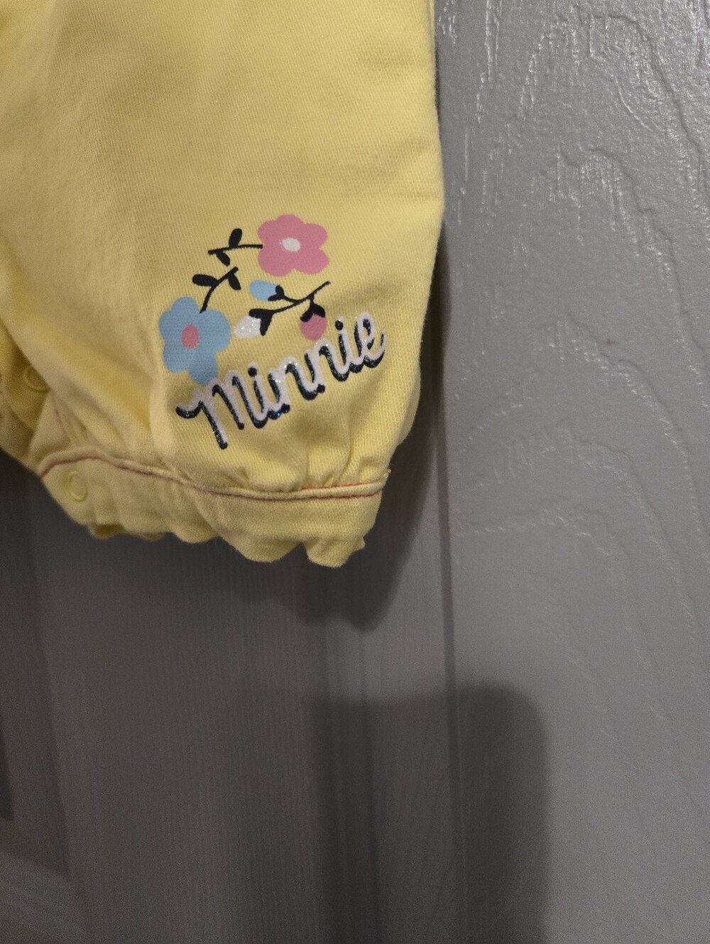 Disney Yellow Minnie Mouse Toddler Overalls Shorts - Picture 3 of 3